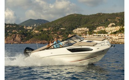 Bayliner VR6 Cuddy OB