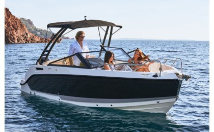 Activ 675 Bowrider