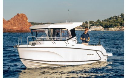 Quicksilver 625 Pilothouse 